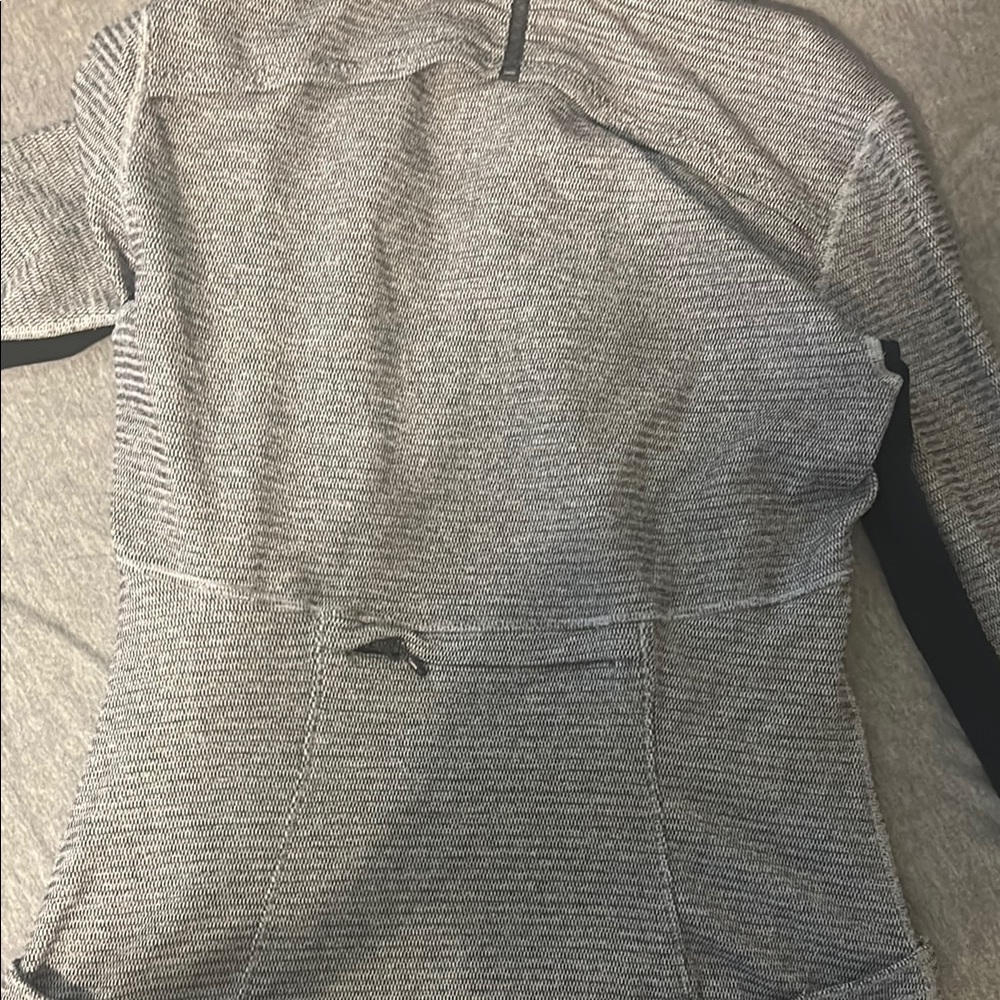 Lululemon Jacket - Picture 3 of 7